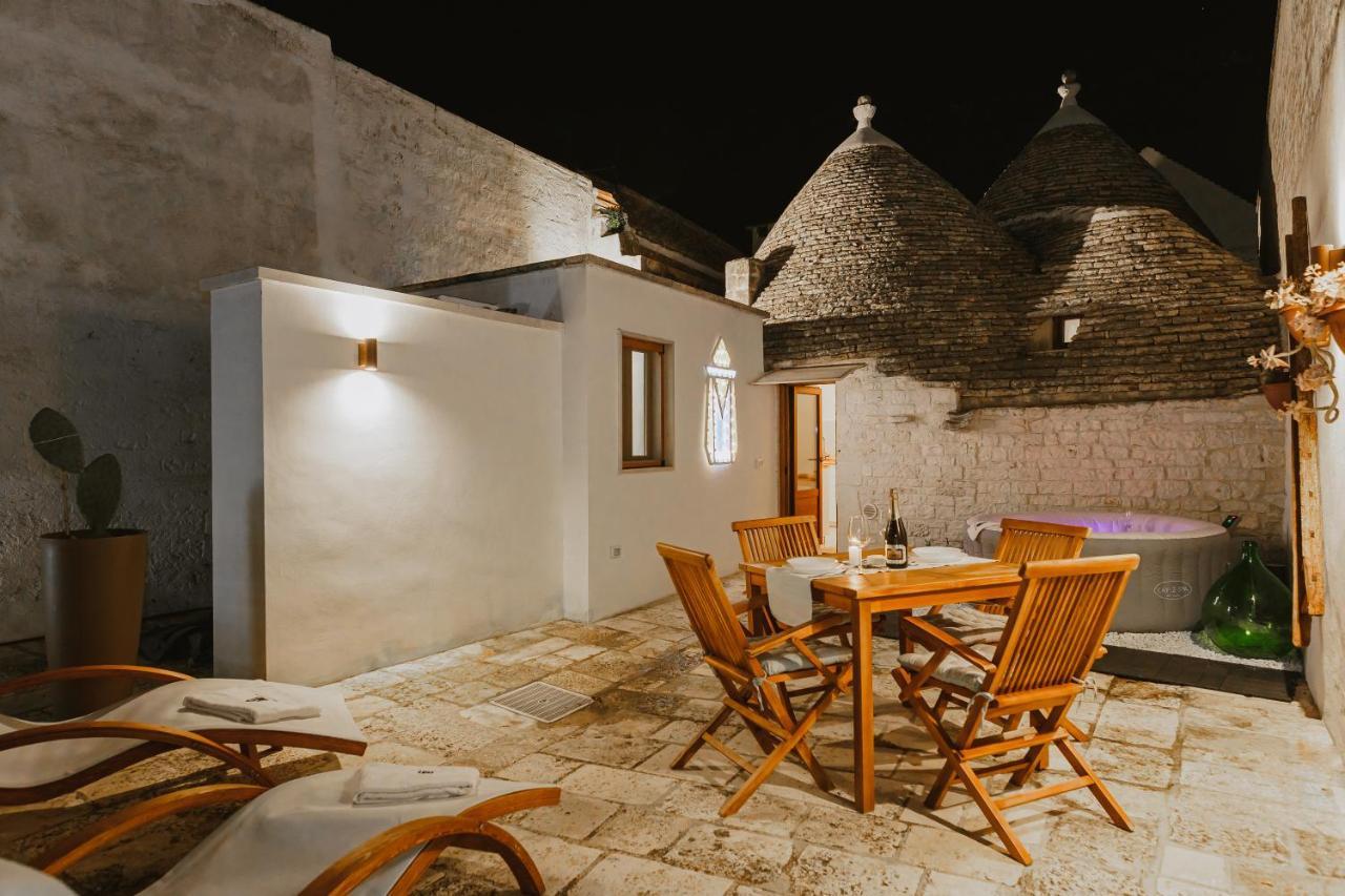 Milestones Modern Suite Trullo Jacuzzi Spa & Relax Αλμπερομπέλο Εξωτερικό φωτογραφία